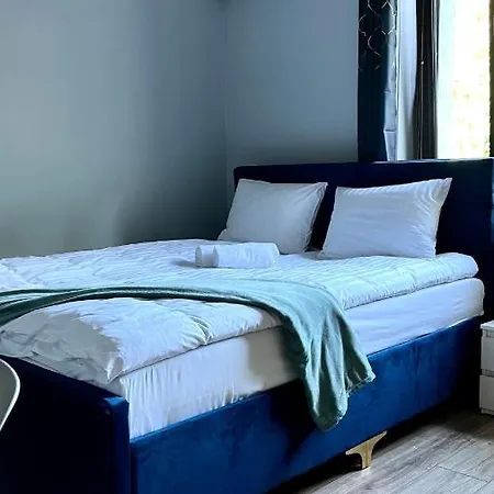 W Dolinie Stawow Zator By Housine Hotel apartamentowy 3*