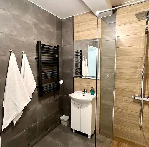 W Dolinie Stawow Zator By Housine Las (Oswiecim)