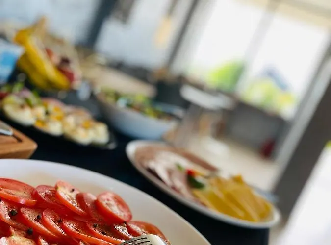 W Dolinie Stawow Zator By Housine 아파트호텔 3*