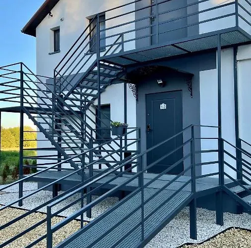 W Dolinie Stawow Zator By Housine 아파트호텔 3*